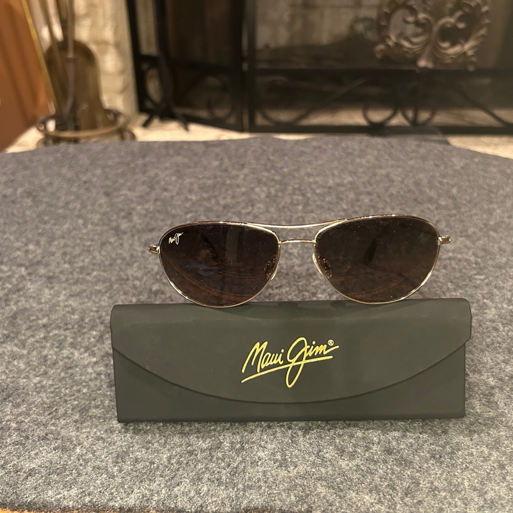 Maui Jim Baby Beach Women’s Aviator Sunglasses with Gold Frame and Bronze Lenses